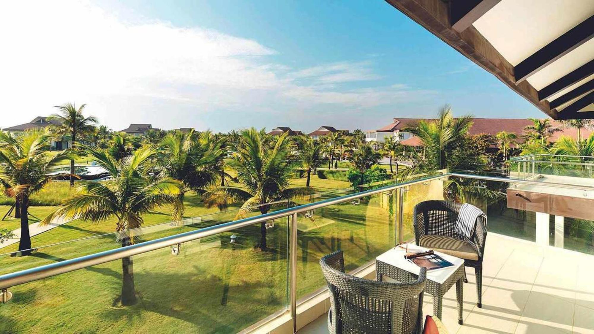 Robinson Nam Hoi An Hotel Tam Kỳ Bagian luar foto