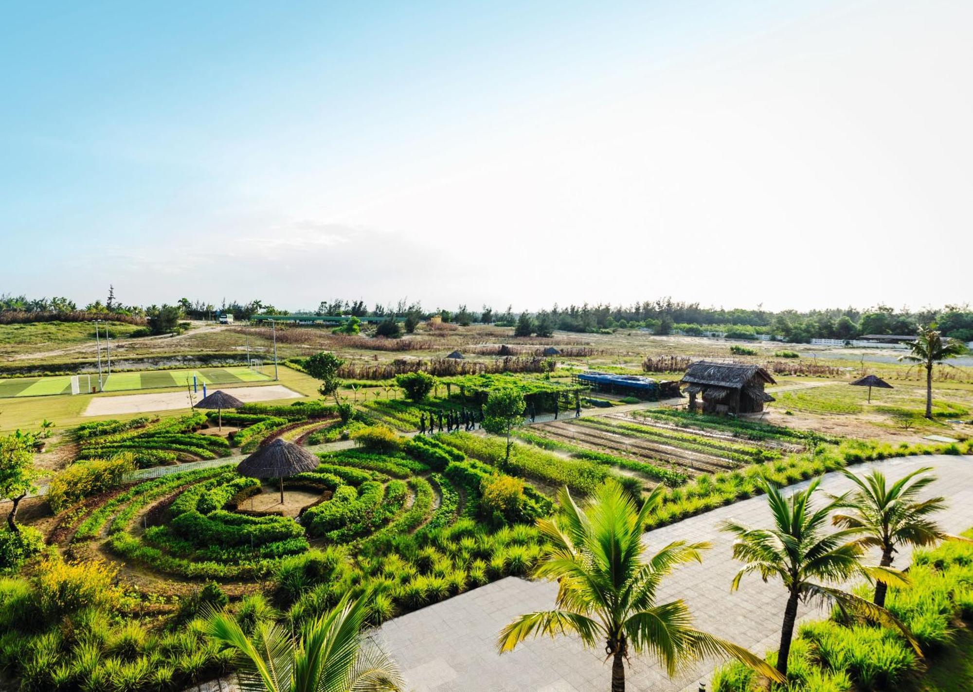 Robinson Nam Hoi An Hotel Tam Kỳ Bagian luar foto