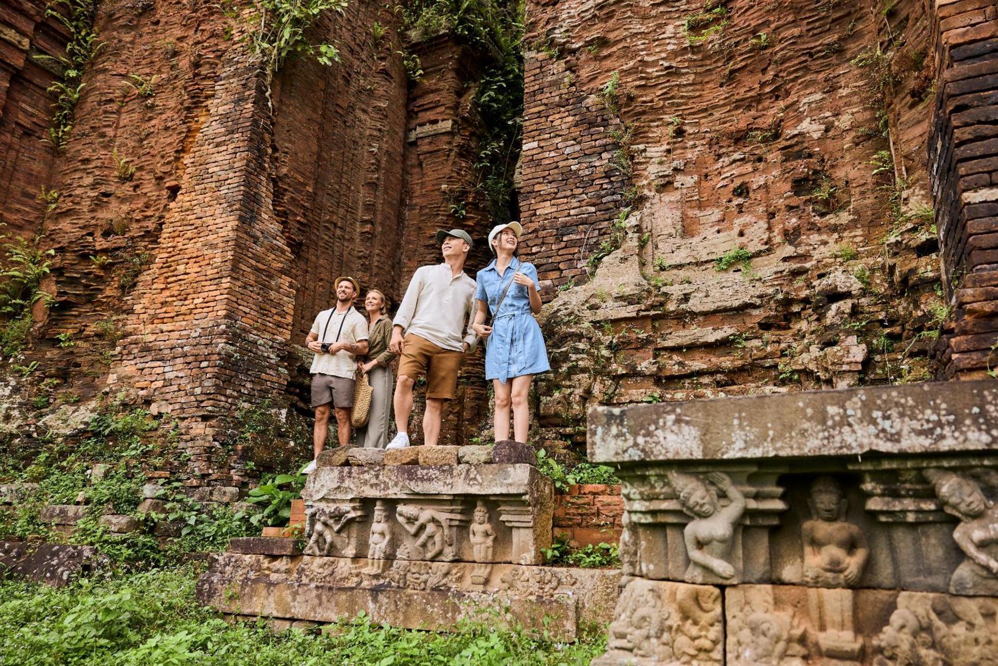 Robinson Nam Hoi An Hotel Tam Kỳ Bagian luar foto